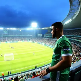 São Paulo enfrenta o Coritiba hoje no Morumbi